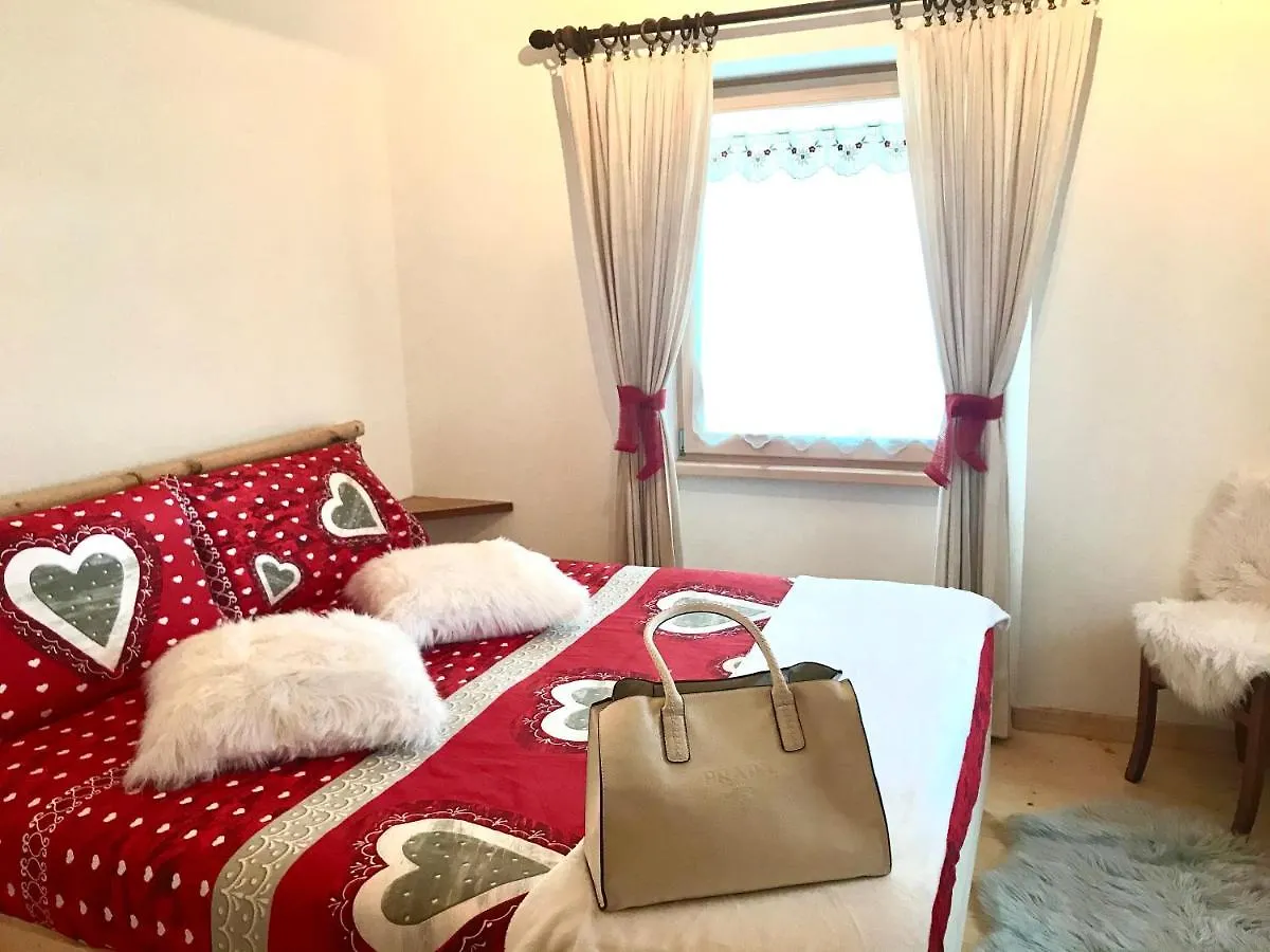 Chalet Amedeo 1 Apartment Bormio